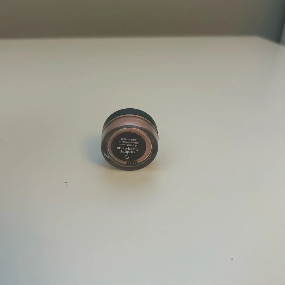 Bare minerals strawberry daiquiri loose eye color eye shadow